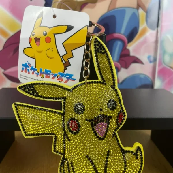 Pokémon – Pikachu Strass 10 cm – Porte-clés