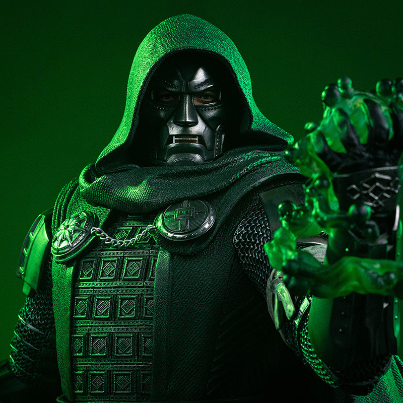 MARVEL Doctor Doom Legacy Replica Iron Studios – Statue